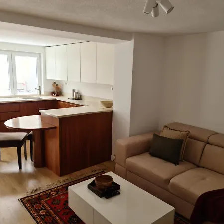 Apartment Gb *
